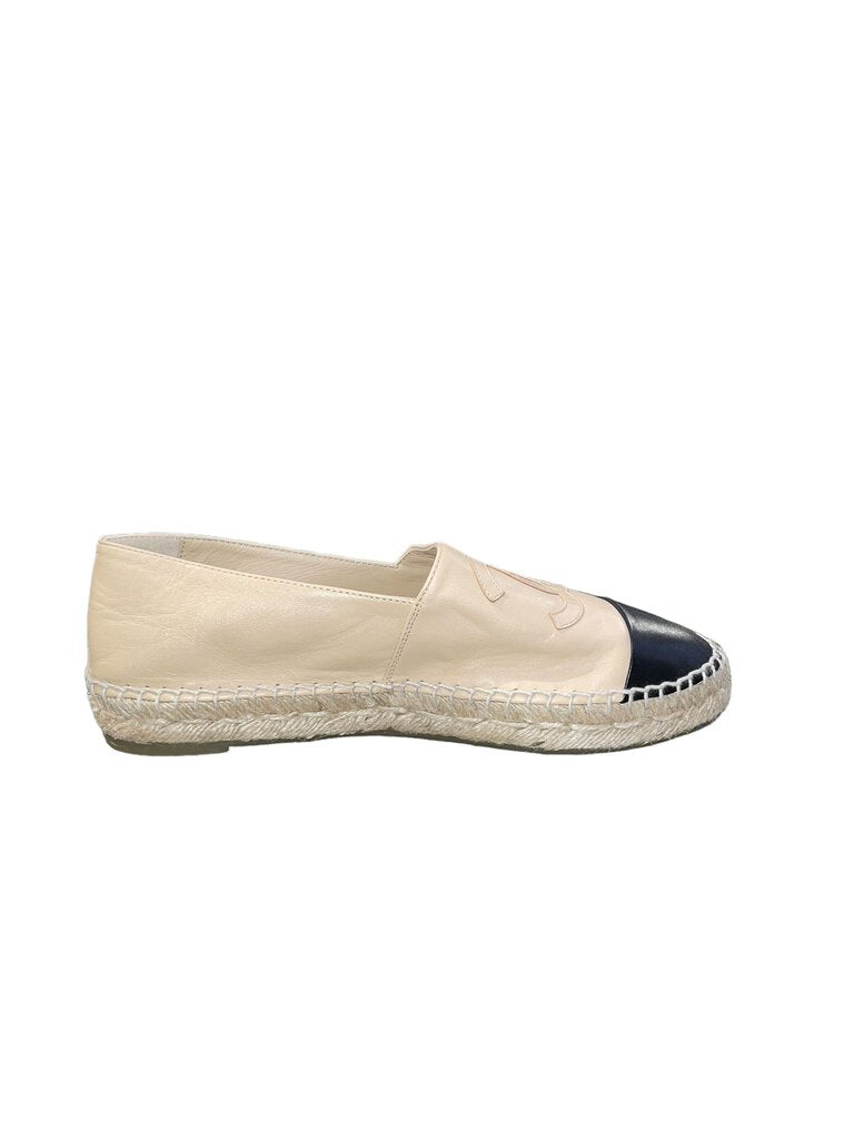 Chanel Leather CC Espadrilles in beige 39