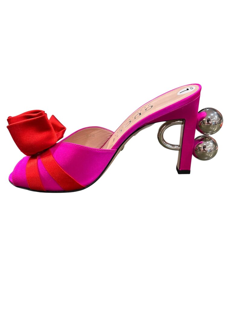 Gucci Satin rosette heels with spheres fuschia pink 37
