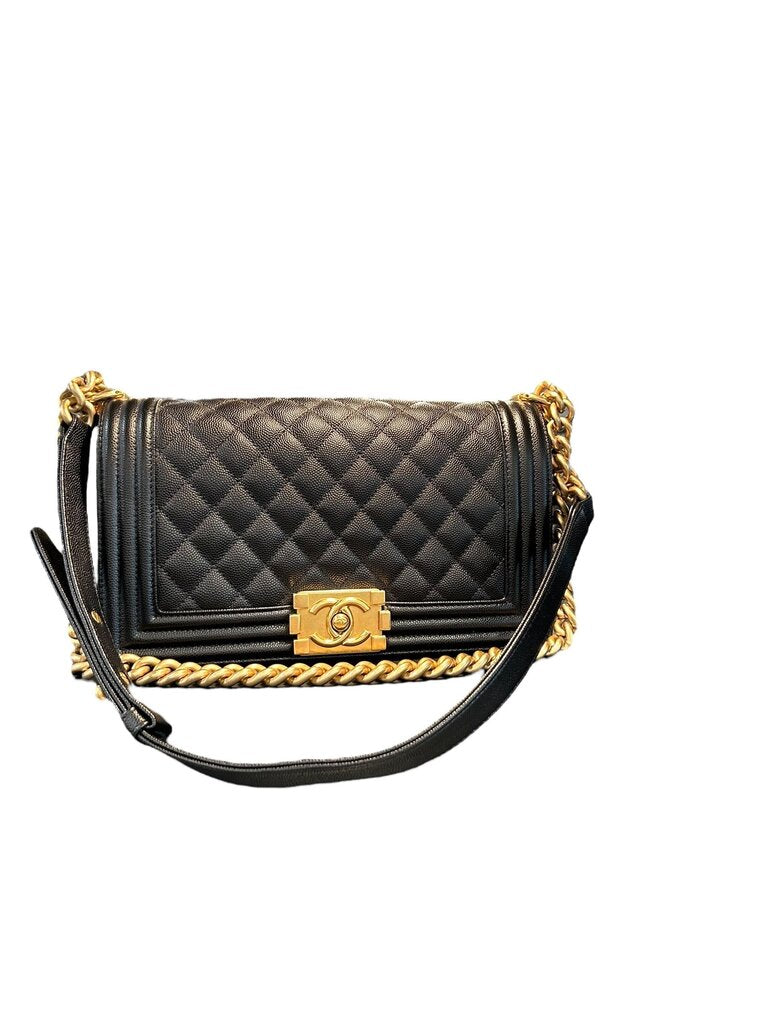 Chanel Caviar Quilted New Medium Boy Flap Black Like New Condition black Like new condition
