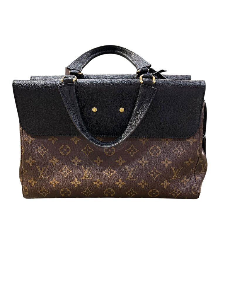 Louis Vuitton Monogram Venus black