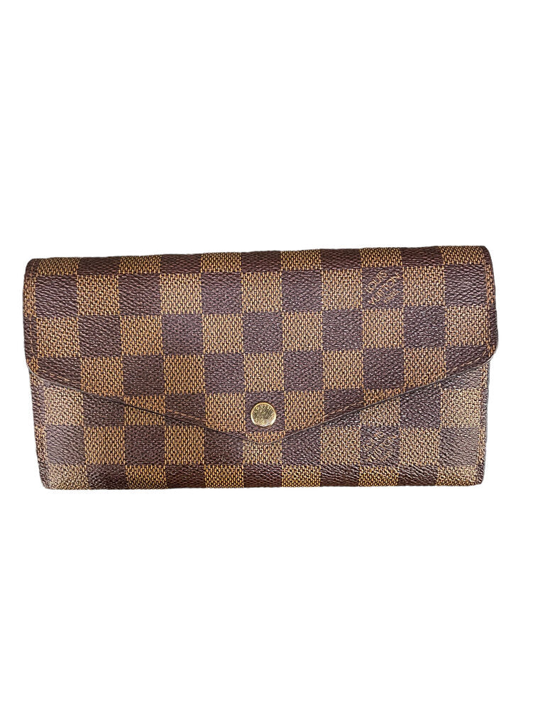 Louis Vuitton Sarah Wallet in Damier
